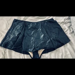 KJ Metallic Black Skirted Bottom